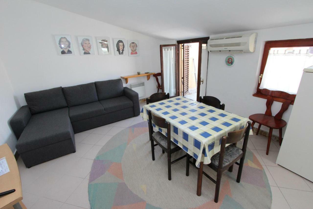 Apartments Lora Rovinj Exterior foto
